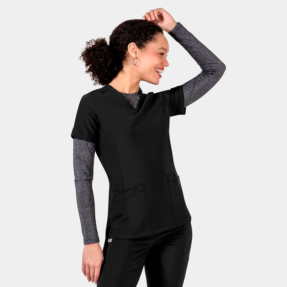 Top Clínico Mujer Epic 4801 — IRG Scrubs