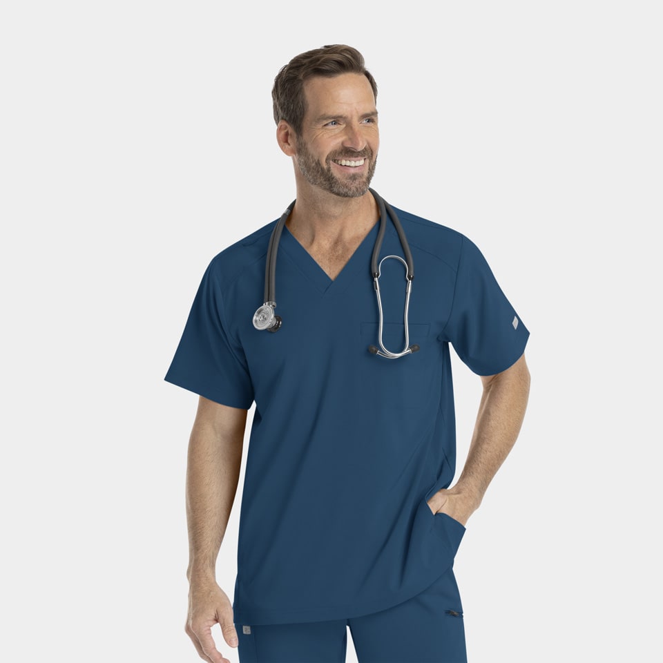 Top Clínico Hombre Epic 4851 — IRG Scrubs