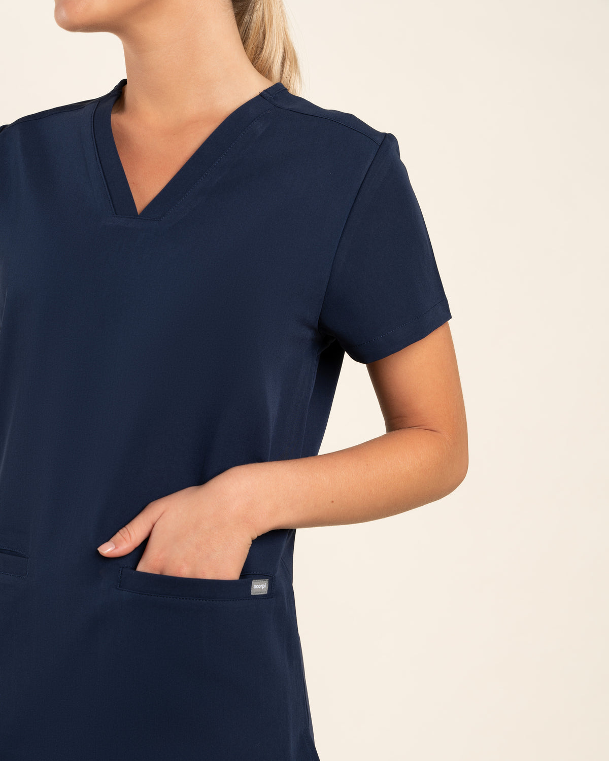 Scorpi Aqua top mujer Azul marino